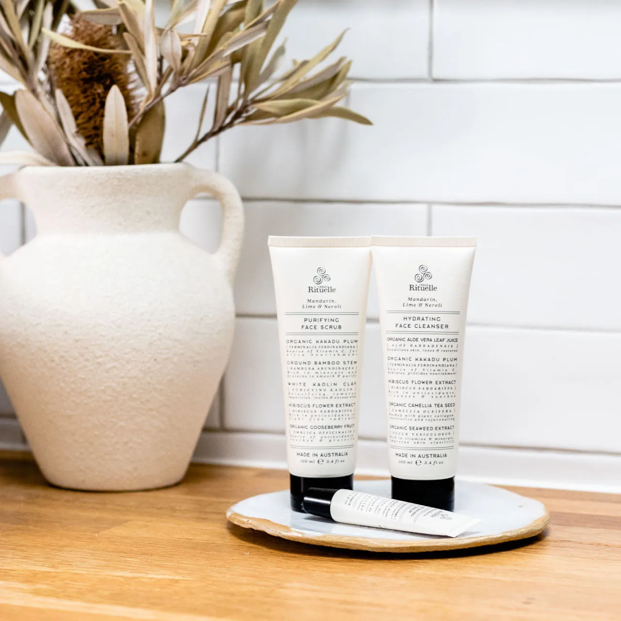 Natural Remedy - Mandarin, Lime & Neroli Hydrating Face Cleanser